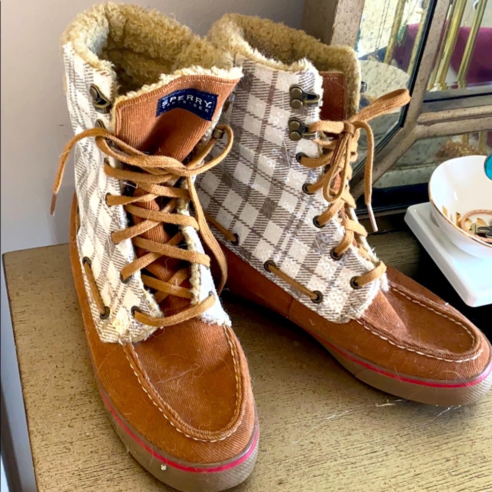 Sperry Boots